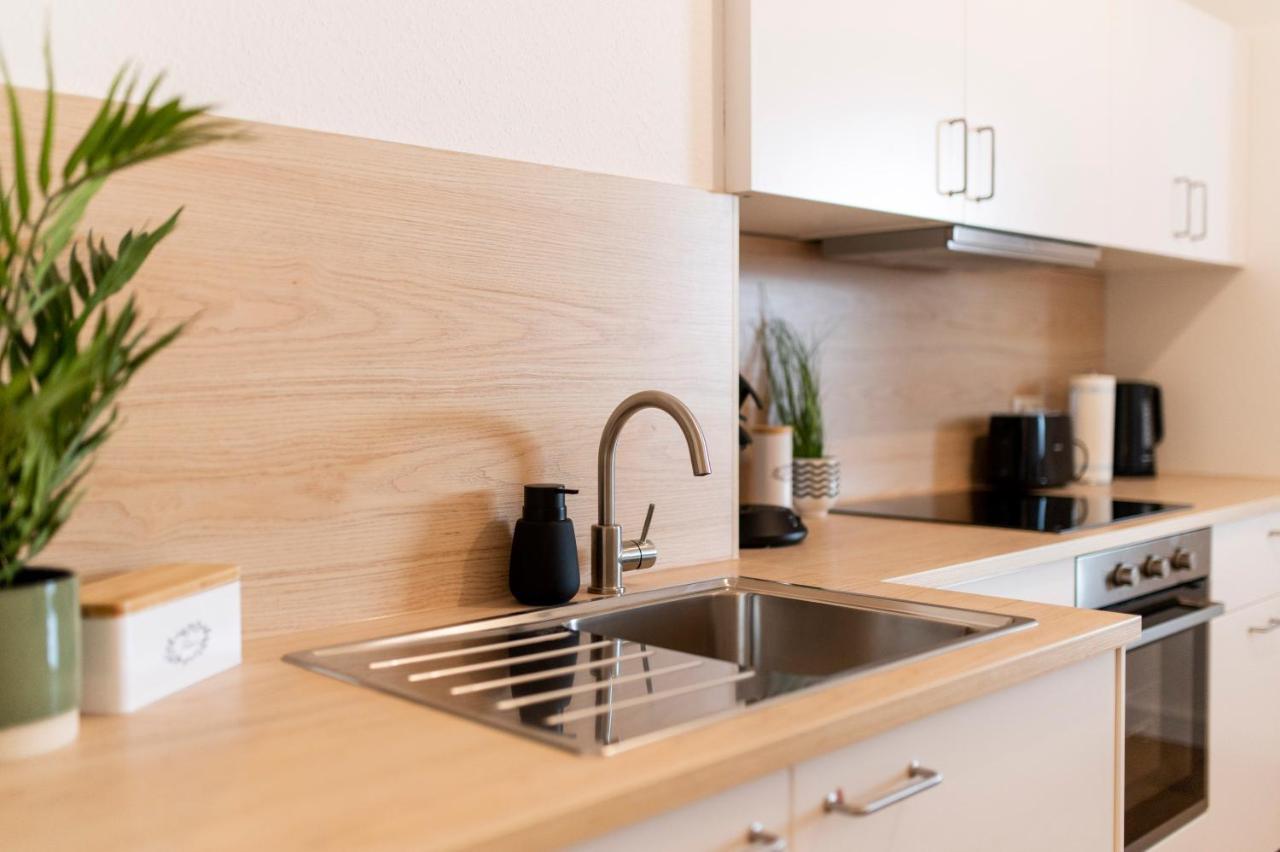 פולדה Peter Apartments - Wohnung 90Qm, 3 Schlafzimmer, Kueche, Wohnzimmer, Balkon, Netflix מראה חיצוני תמונה