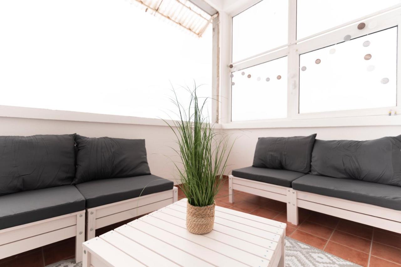 פולדה Peter Apartments - Wohnung 90Qm, 3 Schlafzimmer, Kueche, Wohnzimmer, Balkon, Netflix מראה חיצוני תמונה
